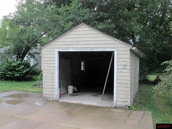 3rd image of 718 5th St N