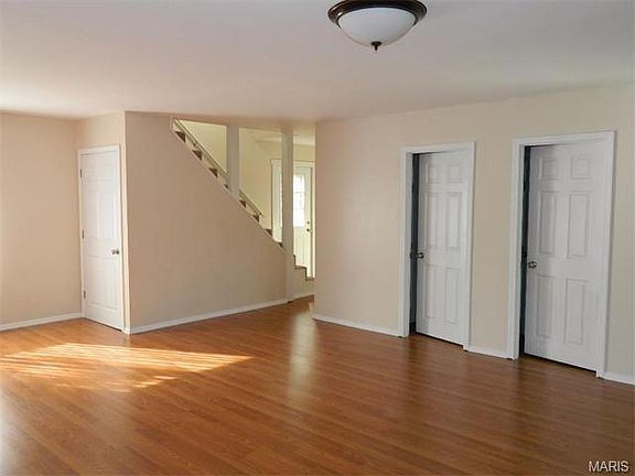 5th image of 1740 E Skyline Dr