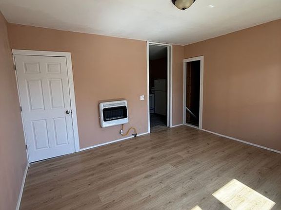 3rd image of 170 King St APT 2