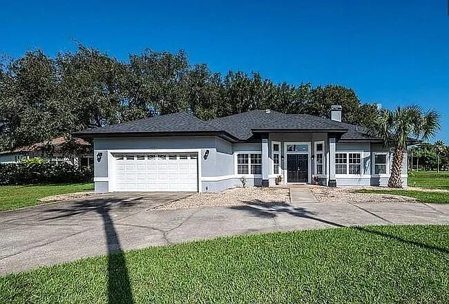3167 Lake Breeze Cir — Photo 1