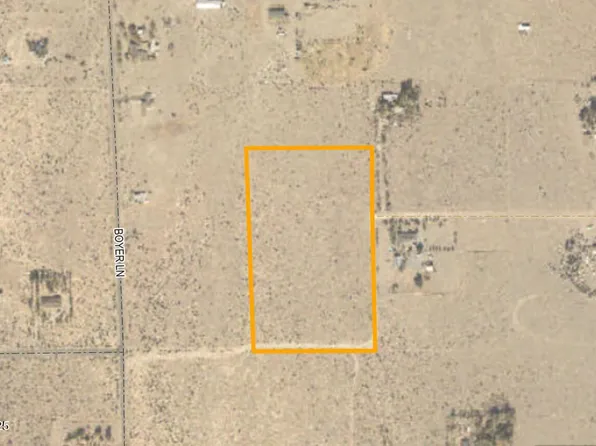 9775 Navajo Trl, Silver Springs, NV 89429