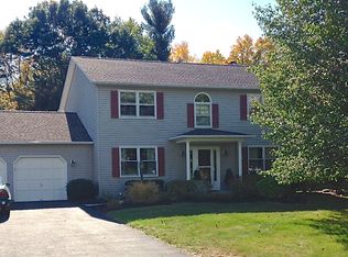 106 Pheasant Walk, Schenectady, NY 12303
