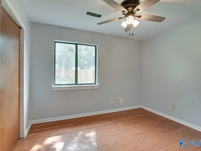2010 Rangewood Cir SE — Photo 25