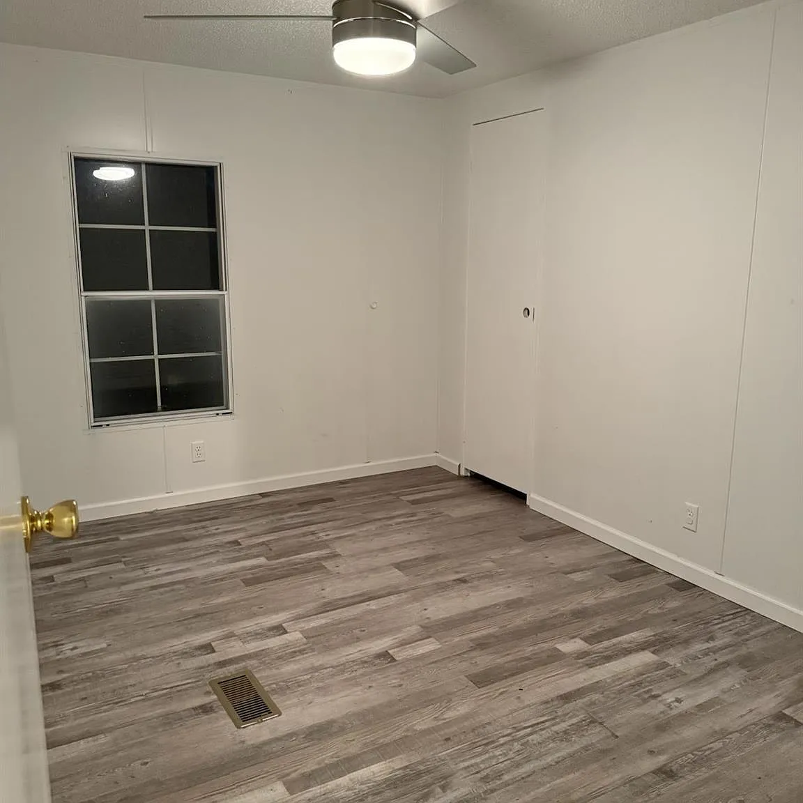 3 bed, 2.0 bath, 516 sqft, $1,900 — Photo 4