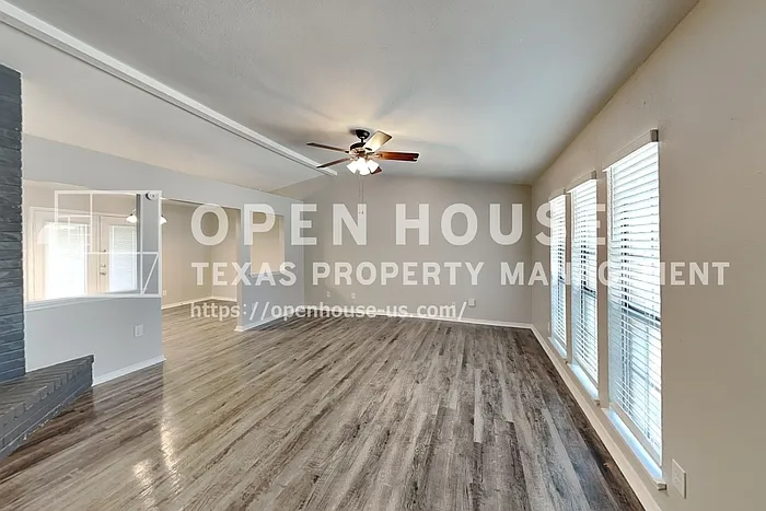 3 bed, 2.0 bath, 1548 sqft, $2,200 — Photo 4