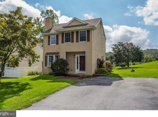 1120 Delaware Ln, Downingtown, PA 19335