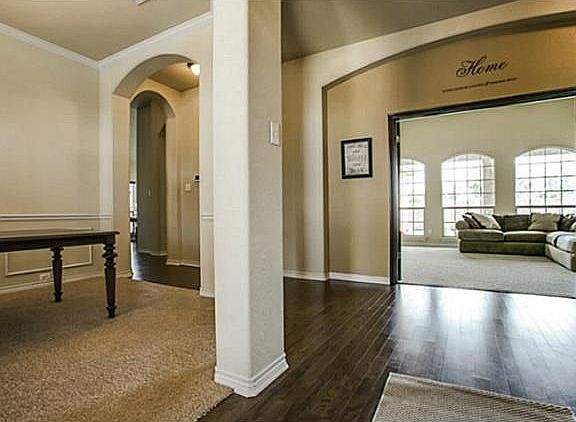4th image of 2610 Winding Creek Dr