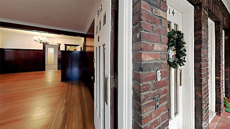 3rd image of 914 N 40th Street