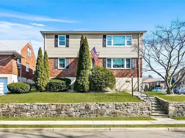 4 Willow St Floor 2, West Harrison, NY 10604