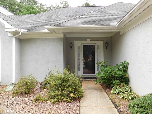 2nd image of 190 Glen Holly Dr #51