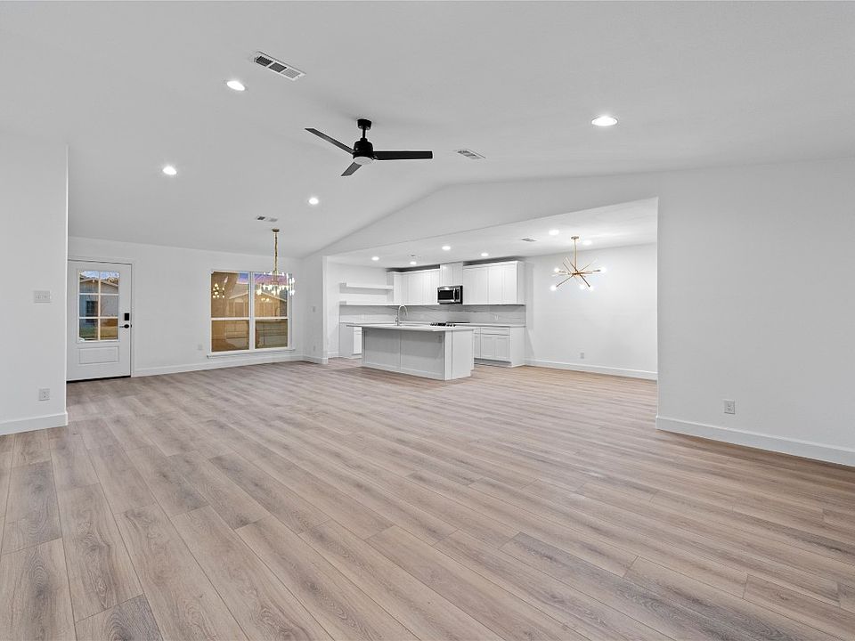 1st image of 509 Santa Cruz Dr