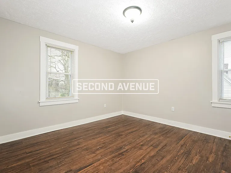 1732 Concordia St — Photo 8