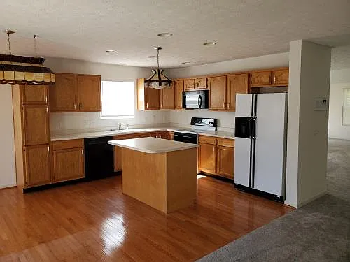 2294 Hazelnut Dr — Photo 13