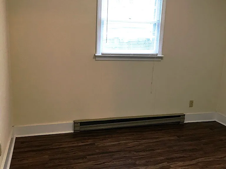 406 Old Central Rd #1 — Photo 5