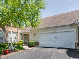 277 Enfield Ln, Grayslake, IL 60030