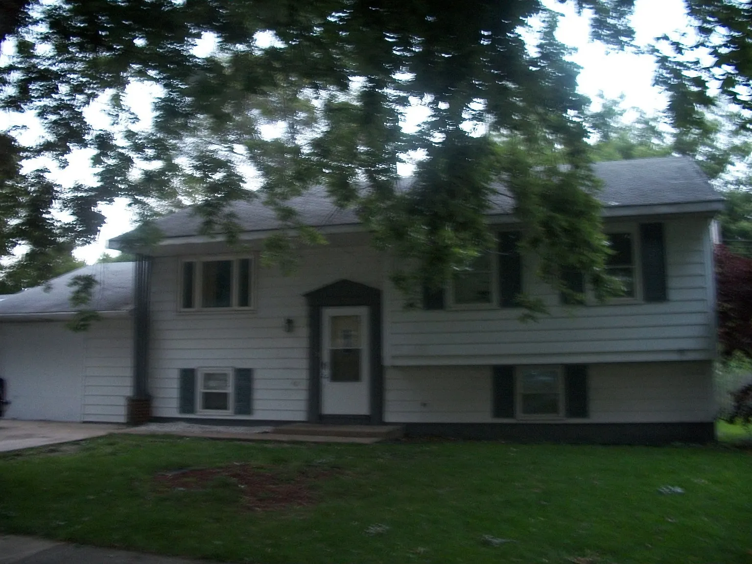 1106 Centennial Dr photo 1