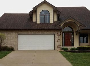 6704 Three Lakes Pkwy, Des Moines, IA 50320