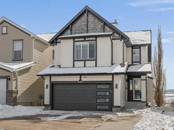 37 N Evansbrooke Park NW, Calgary, AB T3P 1E4