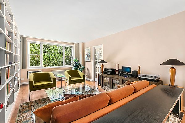 1270 Fifth Avenue #3G in Upper Carnegie Hill, Manhattan | StreetEasy