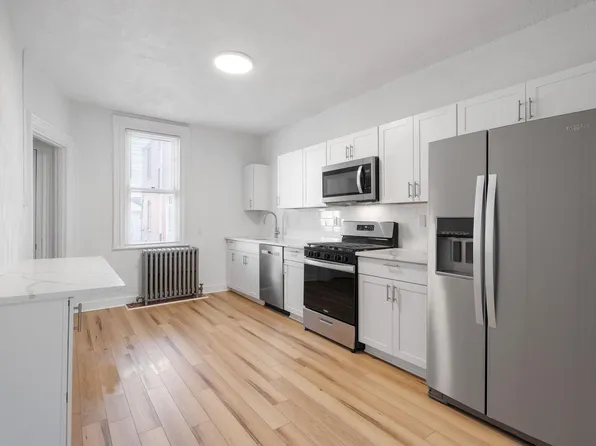 220-222 8th St, Pittsburgh, PA 15215