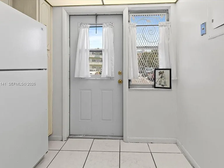 2200 Park Ln #109 — Photo 12