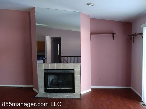 4th image of 38957 Country Cir #1