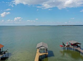329 Admiral Dr, Gun Barrel City, TX 75156