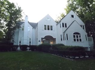 4 Normandy Ln, Scarsdale, NY 10583