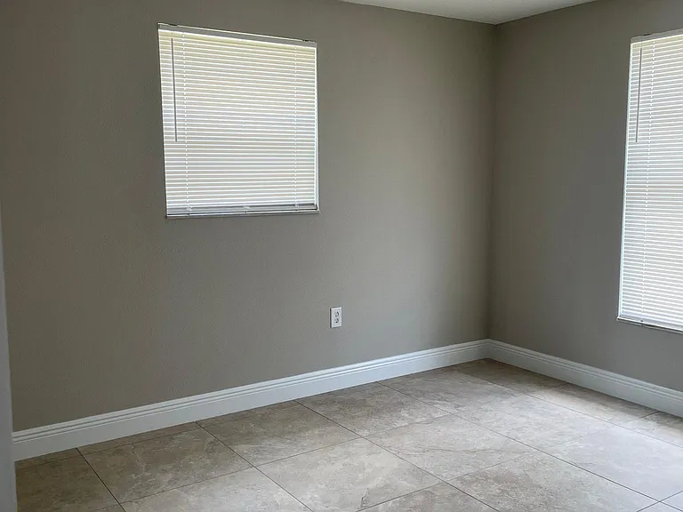 12265 Zittle Ave #12265 — Photo 4