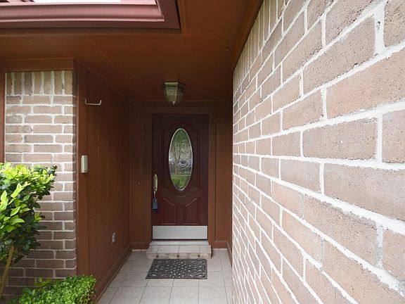 3rd image of 16614 Park Firth Dr
