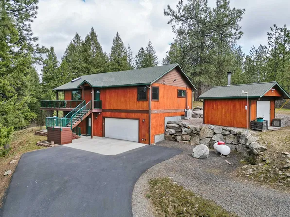 11808 N West Newman Lake Dr, Newman Lake, WA 99025