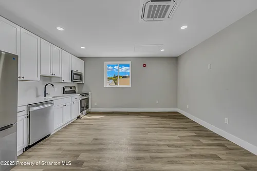 215 Hickory St #14 Photo 1