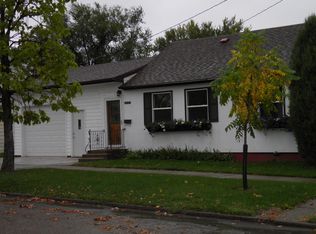 416 E Valentine St, Glendive, MT 59330
