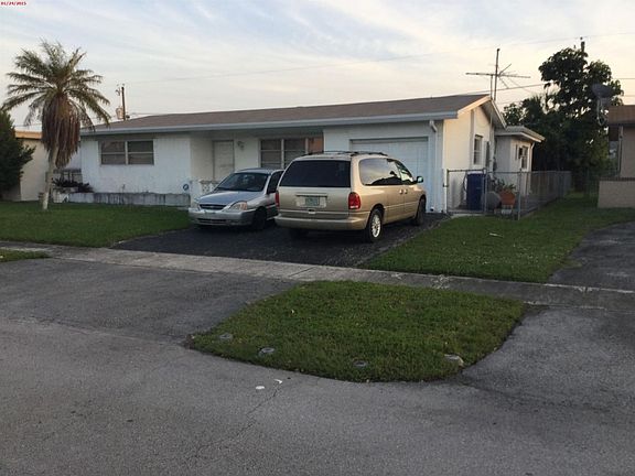 4th image of 9340 NW 26th Pl