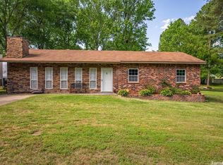 12714 Grassy Dr, Little Rock, AR 72210