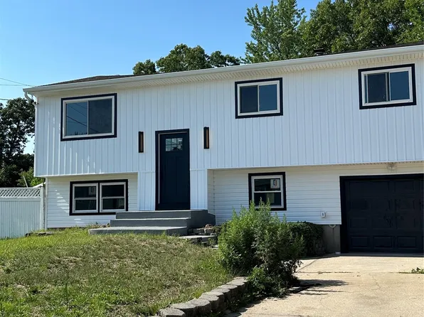 501 Hawkins Road, Selden, NY 11784