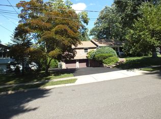 16 Kevin Pl, Wayne, NJ 07470