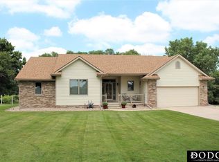 1114 County Rd W, Fremont, NE 68025