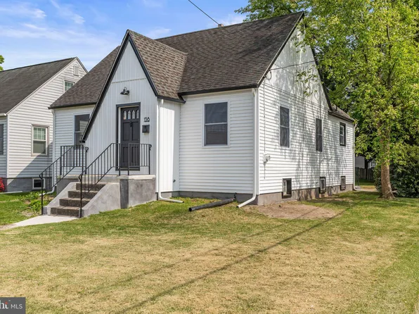 138 4th Ave, Mount Ephraim, NJ 08059