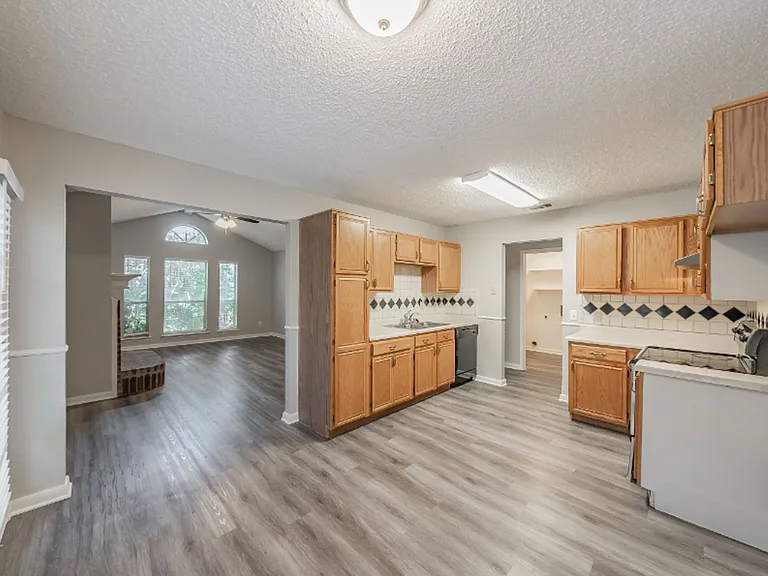 8125 Rambler Rose St — Photo 9