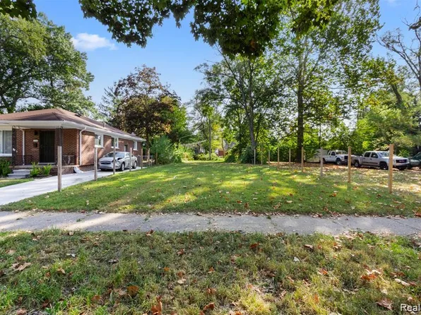 19178 Sunderland Rd, Detroit, MI 48219