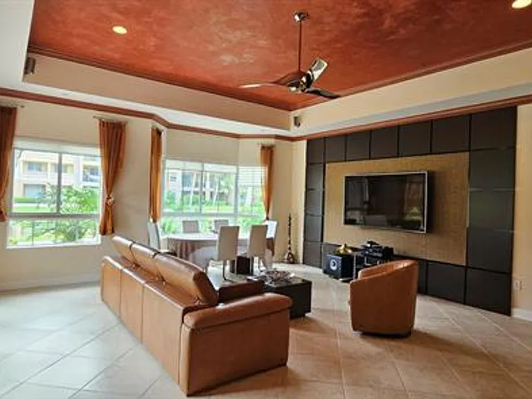 16117 Emerald Estates Dr — Photo 21