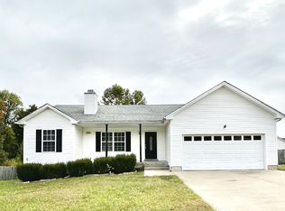 397 Paris Dr, Clarksville, TN 37042