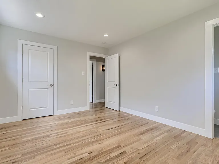 3064 S Winona Ct — Photo 13