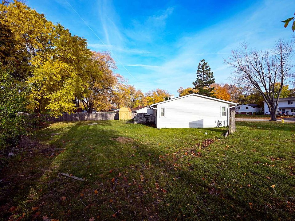 36790 N Grandwood Dr, Gurnee, IL 60031 Zillow