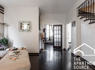 1827 S Racine Ave #3F, Chicago, IL 60608