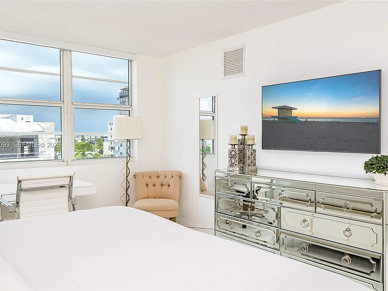 6917 Collins Ave #720 — Photo 11