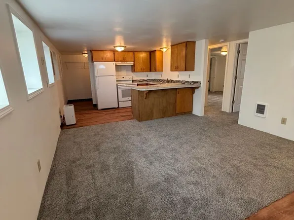 119 1/2 SE 9th St, Pendleton, OR 97801