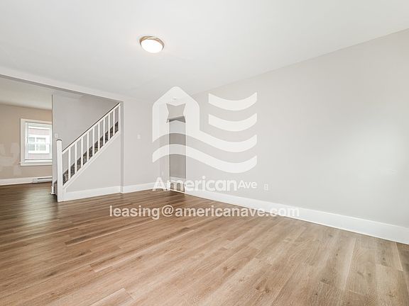 731807_003_living_room_13970785.jpg