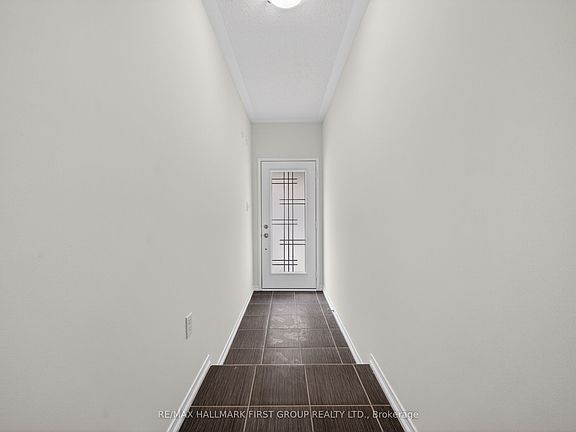 5th image of 2494 Rosedrop Path #204